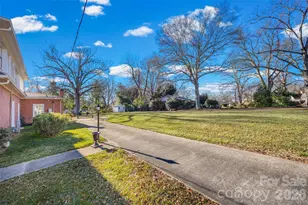 15 Kings Mountain St, York, SC 29745 - Photo 32