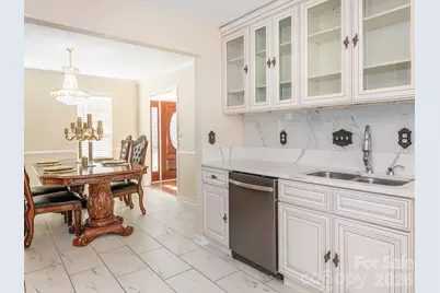 6203 Forest Pond Drive, Charlotte, NC 28262 - Photo 14