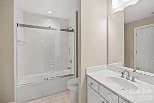 6029 Sharon Rd, Charlotte, NC 28210 - Photo 34