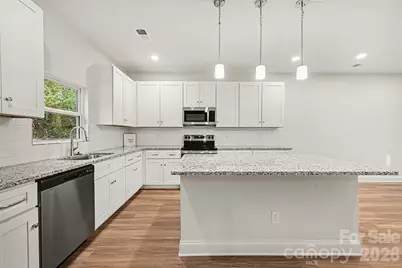 226 Oak Circle, Newton, NC 28658 - Photo 6