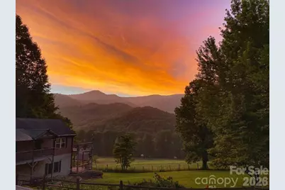 262 Sams Trail, Waynesville, NC 28786 - Photo 2