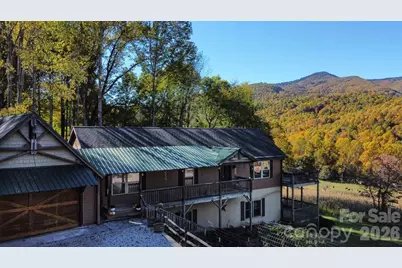262 Sams Trail, Waynesville, NC 28786 - Photo 2