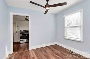 1105 Brookhurst Dr, Charlotte, NC 28205 - Photo 14