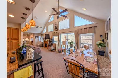 305 Majestic Mountain Drive, Burnsville, NC 28714 - Photo 20