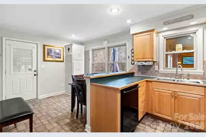 306 Costner Drive, Bessemer City, NC 28016 - Photo 12