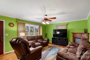 306 Costner Dr, Bessemer City, NC 28016 - Photo 8