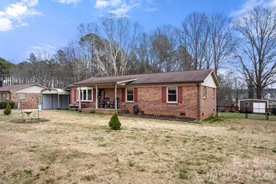 306 Costner Drive, Bessemer City, NC 28016 - Photo 2