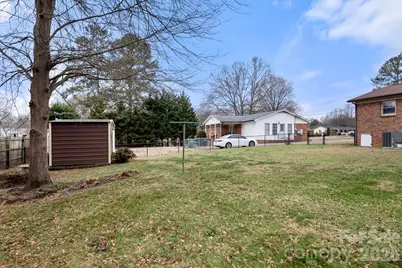 306 Costner Drive, Bessemer City, NC 28016 - Photo 32