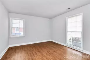 919 Pineborough Rd, Charlotte, NC 28212 - Photo 12