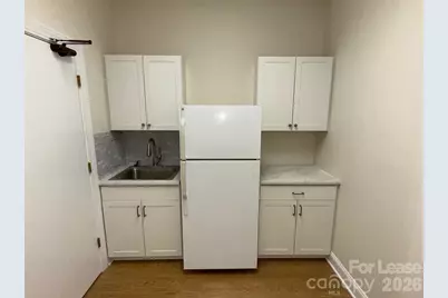 375 10th Avenue Drive NE, Hickory, NC 28601 - Photo 14