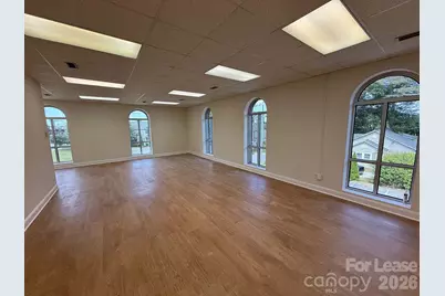 375 10th Avenue Drive NE, Hickory, NC 28601 - Photo 12