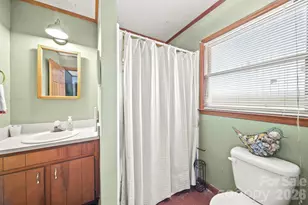 2530 Heritage Cir, Statesville, NC 28625 - Photo 40