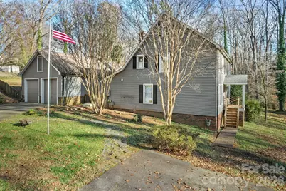 2530 Heritage Circle, Statesville, NC 28625 - Photo 2
