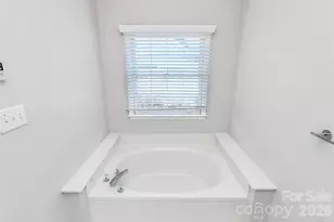 471 Runnymede Dr, Rock Hill, SC 29732 - Photo 8