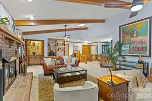 132 Camellia Way, Hendersonville, NC 28739 - Photo 12