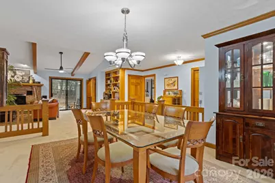 132 Camellia Way, Hendersonville, NC 28739 - Photo 8