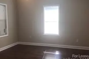 912 W 5th Ave, Gastonia, NC 28052 - Photo 2