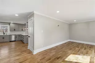 142 Shadowbrook Rd, Mount Holly, NC 28120 - Photo 6