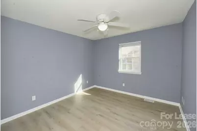 3274 Heathstead Place, Charlotte, NC 28210 - Photo 8