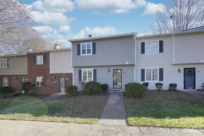 3274 Heathstead Place, Charlotte, NC 28210 - Photo 2