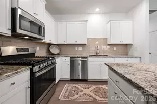 215 Harpers Run Ln, Matthews, NC 28104 - Photo 10