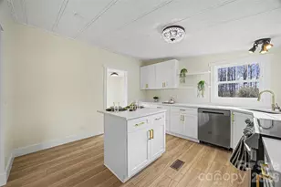 13215 Peppercorn Ln, Midland, NC 28107 - Photo 10