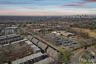 547 Nantahala Dr, Charlotte, NC 28211 - Photo 2