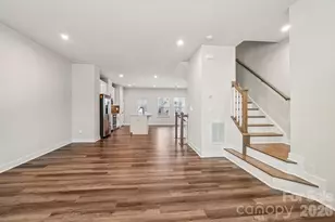 547 Nantahala Dr, Charlotte, NC 28211 - Photo 14