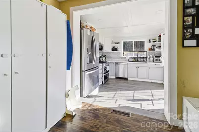 2410 Juniper Drive, Charlotte, NC 28269 - Photo 6