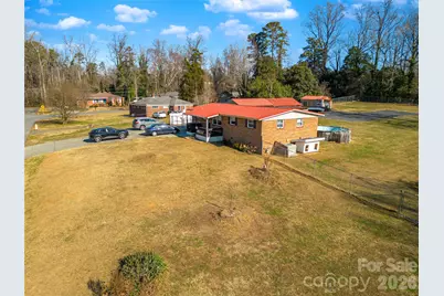 2410 Juniper Drive, Charlotte, NC 28269 - Photo 20