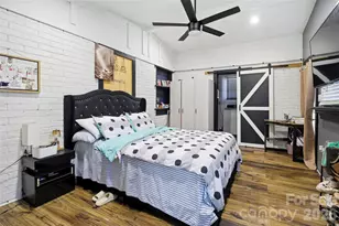 2410 Juniper Dr, Charlotte, NC 28269 - Photo 26