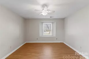 6101 Meadow Rose Ln, Charlotte, NC 28215 - Photo 18