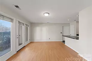 6101 Meadow Rose Ln, Charlotte, NC 28215 - Photo 8