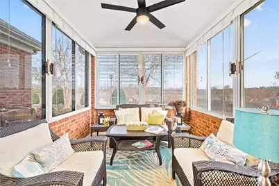 8579 Highland Glen Drive, Charlotte, NC 28269 - Photo 14