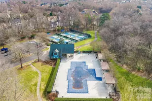 8579 Highland Glen Dr, Charlotte, NC 28269 - Photo 26