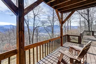 1954 Utah Mountain Rd, Waynesville, NC 28785 - Photo 36