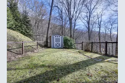 1954 Utah Mountain Road, Waynesville, NC 28785 - Photo 6