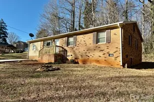 2120 Fallsdale Dr, Gastonia, NC 28052 - Photo 4