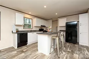 2013 Carl Fox Rd, Taylorsville, NC 28681 - Photo 6