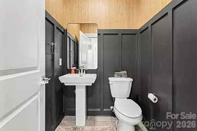 148 N Smallwood Place, Charlotte, NC 28216 - Photo 24