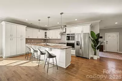 148 N Smallwood Place, Charlotte, NC 28216 - Photo 6