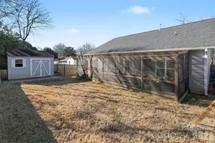 148 N Smallwood Pl, Charlotte, NC 28216 - Photo 28