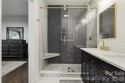 148 N Smallwood Place, Charlotte, NC 28216 - Photo 18