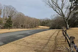 4114 N Course Dr, Charlotte, NC 28277 - Photo 40