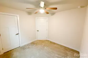 6016 Bellastead Dr, Charlotte, NC 28214 - Photo 14