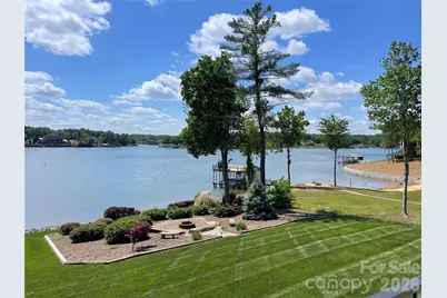 5231 Peninsula Drive, Granite Falls, NC 28630 - Photo 2