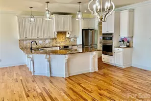 5231 Peninsula Dr, Granite Falls, NC 28630 - Photo 6
