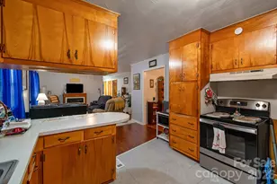 1616 Lithia Springs Rd, Shelby, NC 28150 - Photo 8