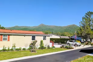 29 Polka Ln, Waynesville, NC 28785 - Photo 2