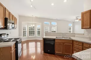 11819 Creek Turn Dr, Charlotte, NC 28278 - Photo 8